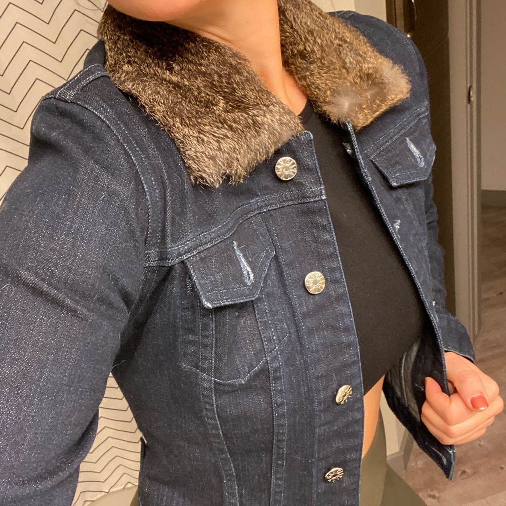 Jean jacket - real fur collar